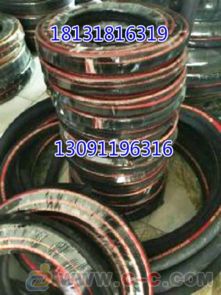 油品專業防靜電輸油膠管 耐溶脹、耐老化與防靜電性能解析及其在輸氣管道工程施工服務中的關鍵應用
